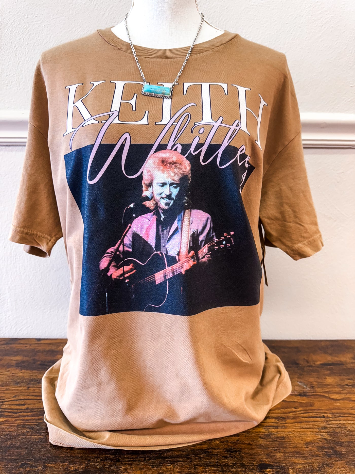 No Stranger to the Rain Tee/Sweatshirt