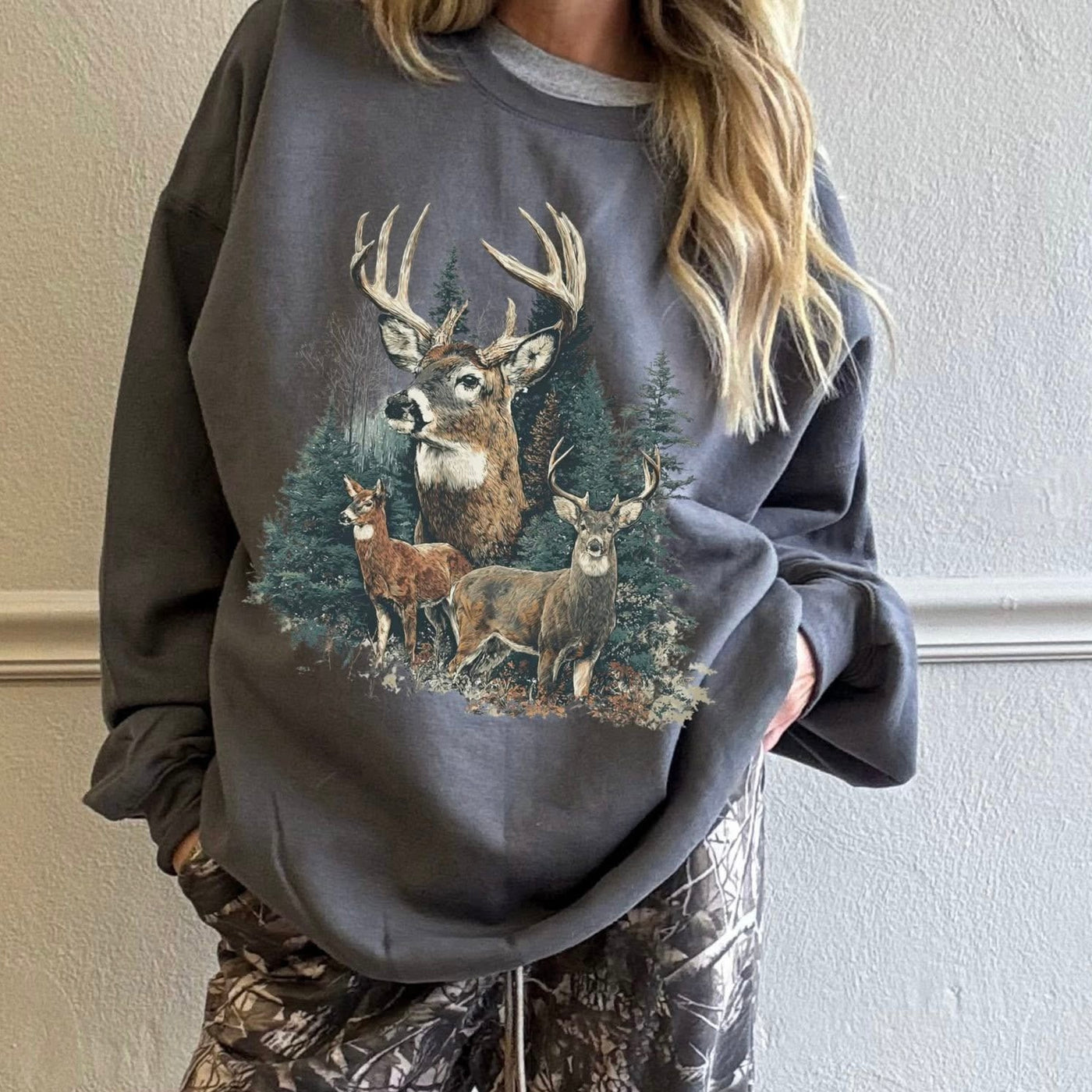Hunting Wives Tee/Sweatshirt