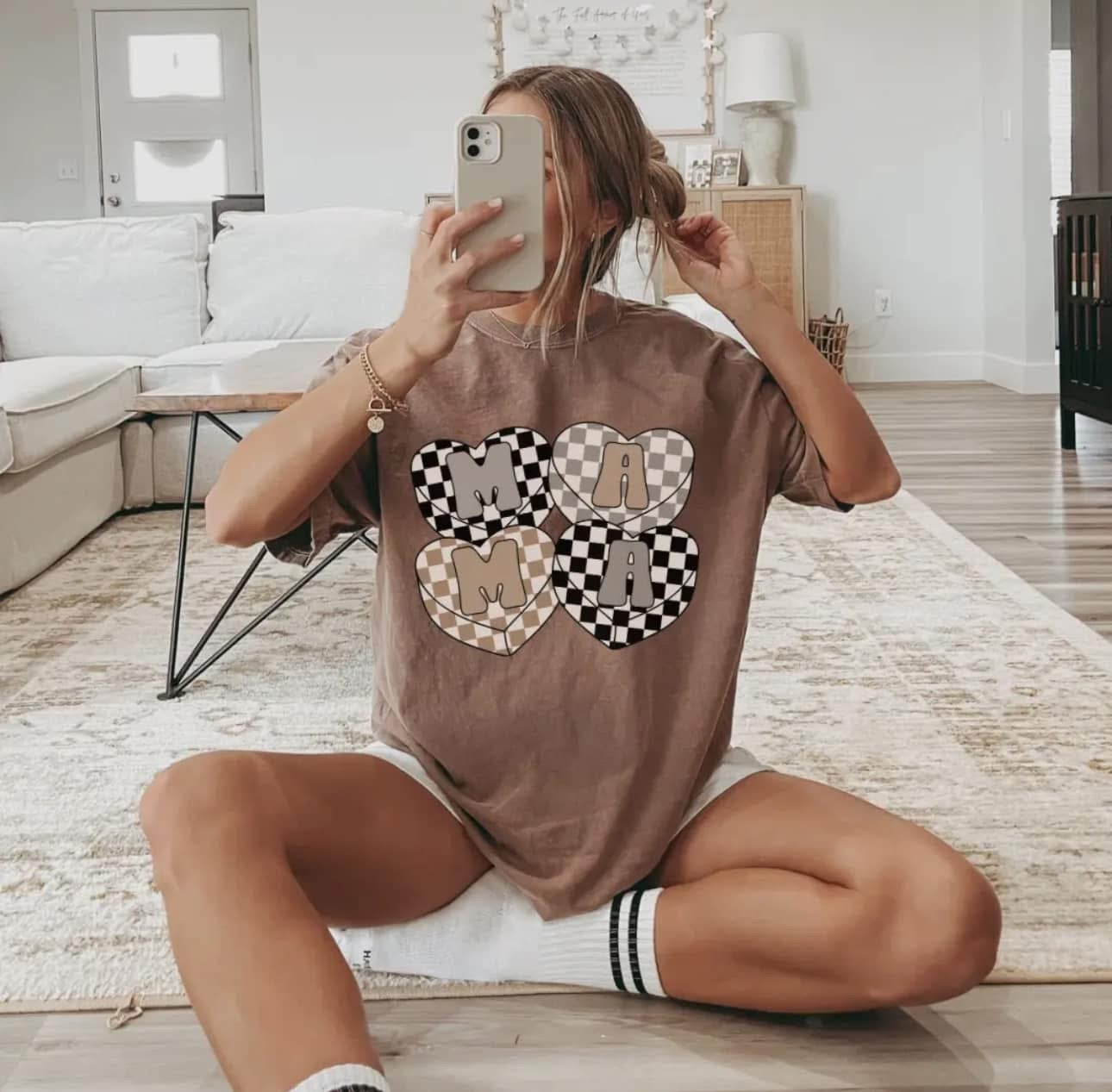 Mama Checkered Heart Tee