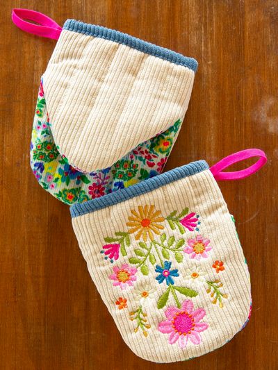 Embroidered Mini Oven Mitt Set of 2