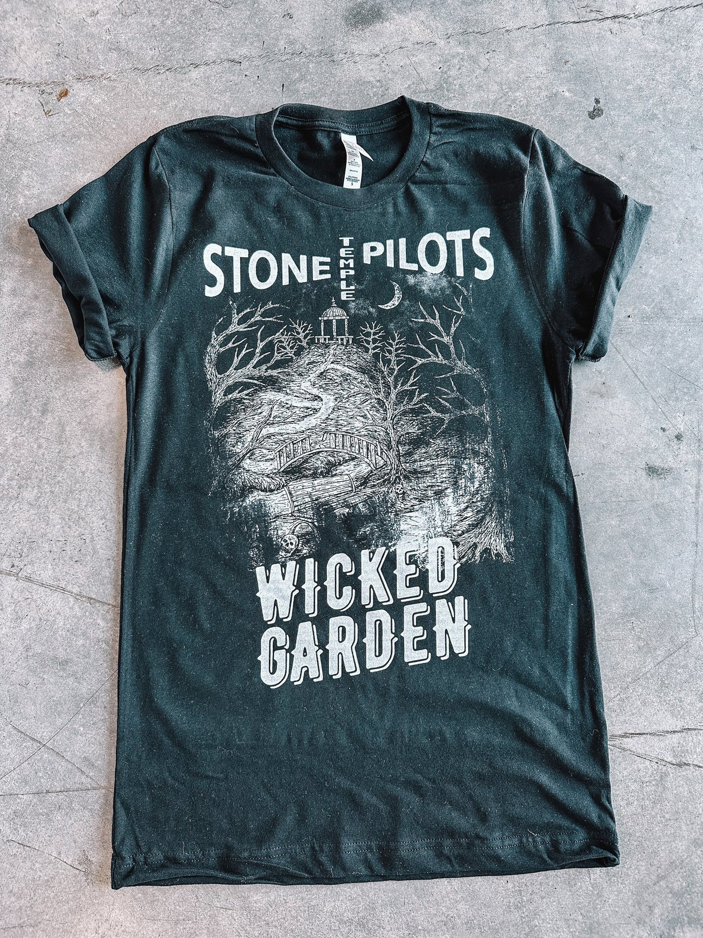 Wicked Garden Tee/Sweatshirt